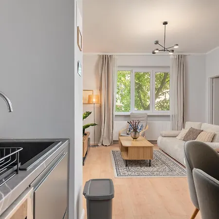 בודפשט Lovely Quiet Central Apartment Near Heroes Square By Cavaland מראה חיצוני תמונה