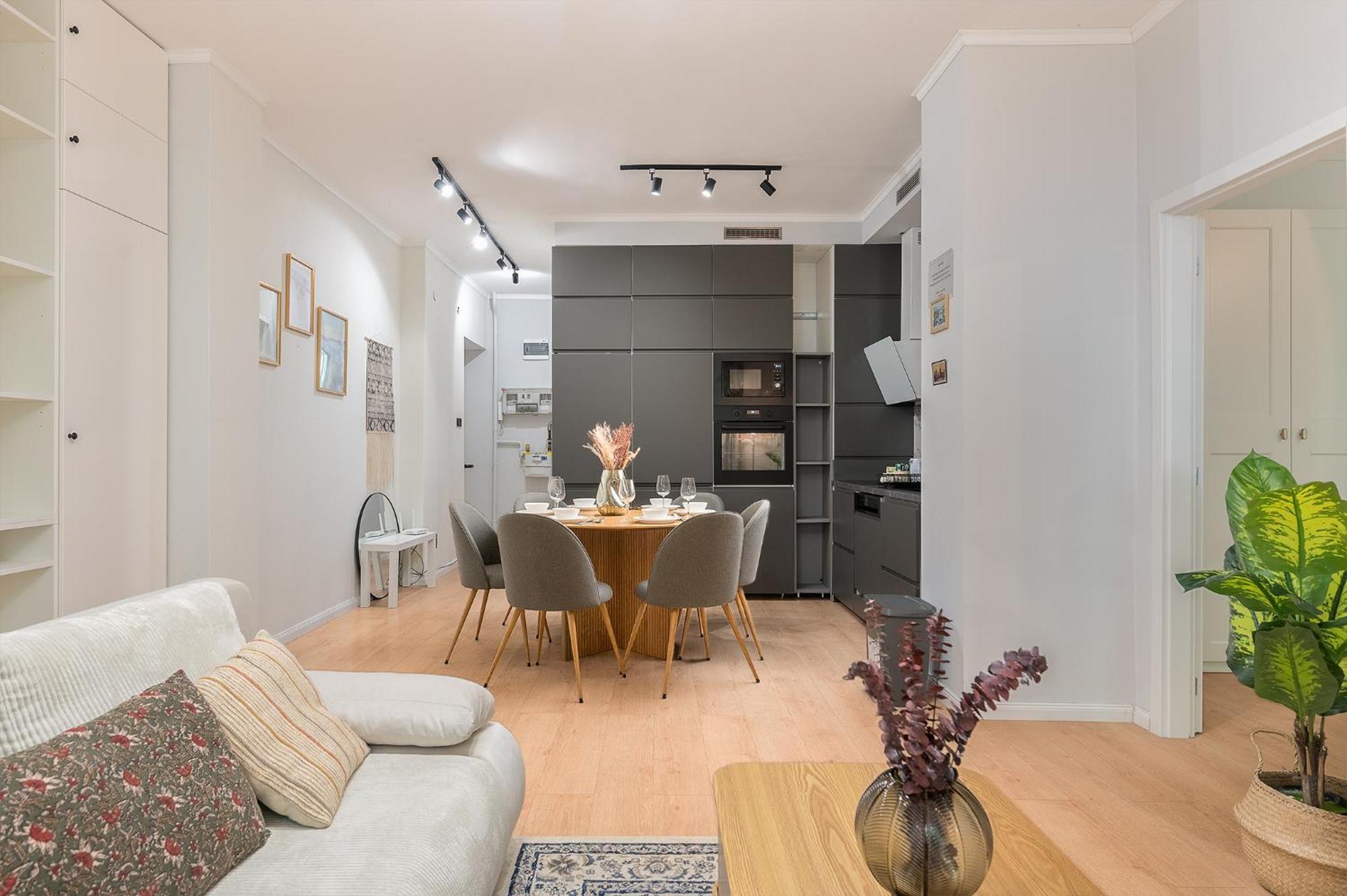 Apartmán Lovely Quiet Near Heroes Square By Cavaland