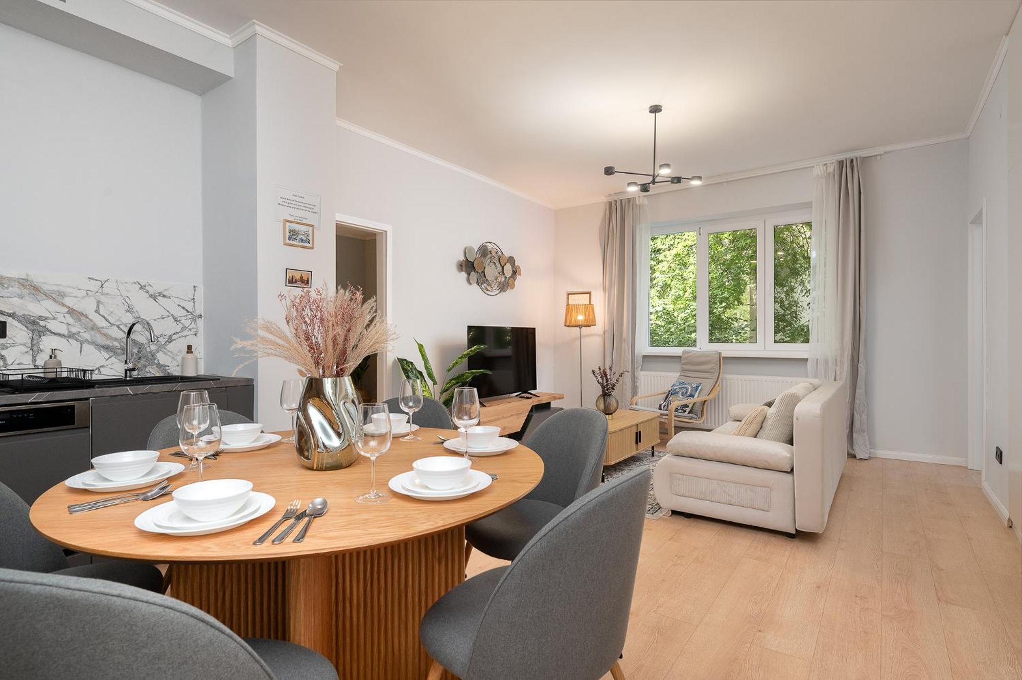 Apartmán Lovely Quiet Near Heroes Square By Cavaland *